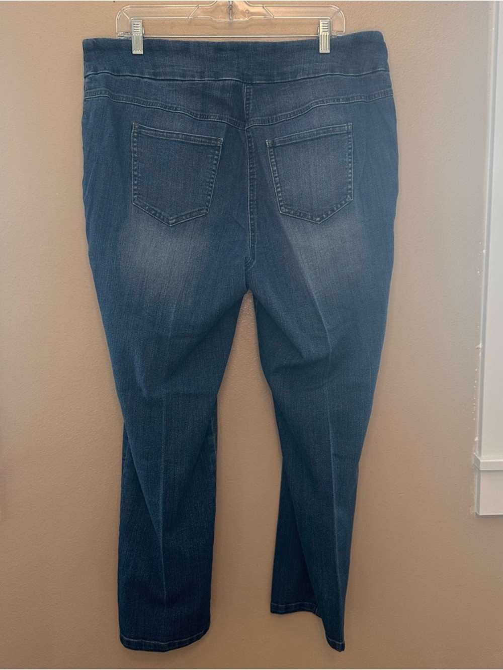 Westbound Women's Dark Wash Pull On Jeans - Picture 2 of 4